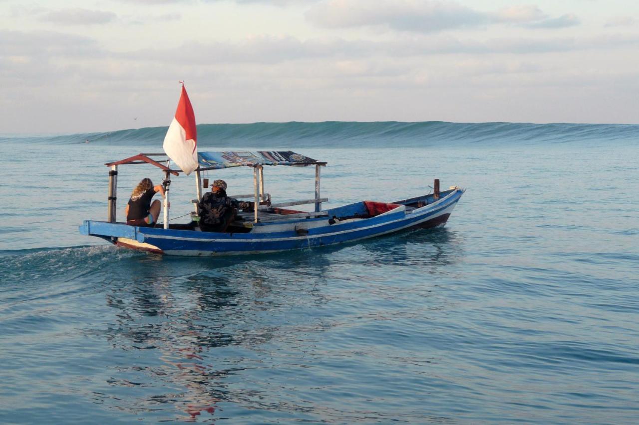 T-Land Resort Nembrala Dış mekan fotoğraf